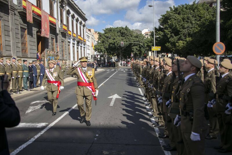 Santa Cruz de Tenerife celebra los actos de la Pascua Militar 2023