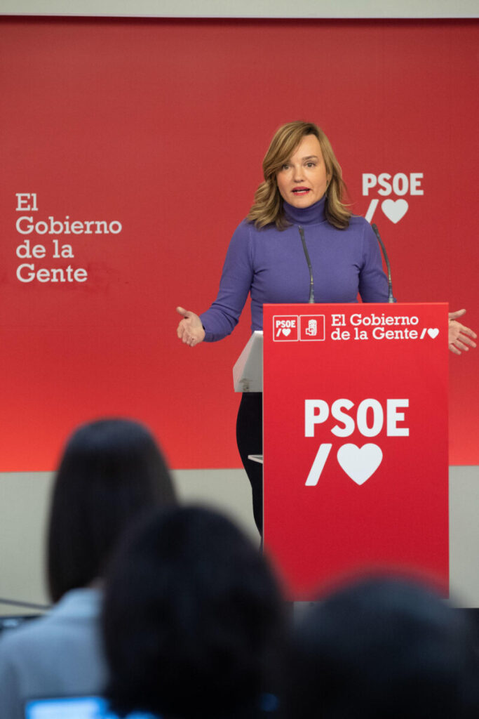 El Gobierno busca frenar el plan antiaborto de VOX en Castilla y León