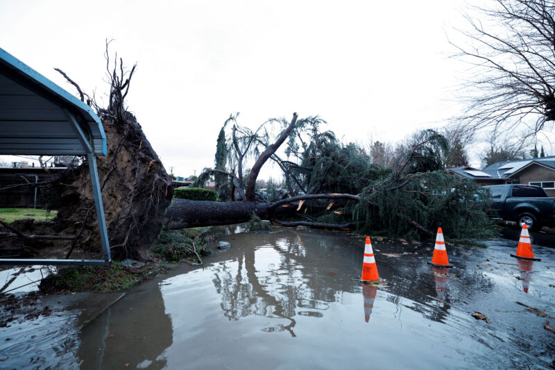 Biden declara la situación de emergencia en California por las inundaciones