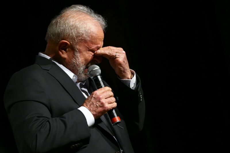 Lula da Silva jura su cargo como 39º presidente de Brasil