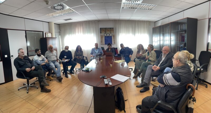 Sanidad inicia la formación para la puesta en marcha de la protonterapia en Canarias