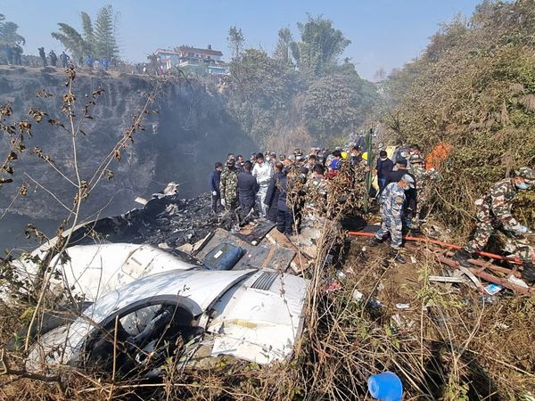 Al menos 29 muertos en el accidente del avión en el centro de Nepal