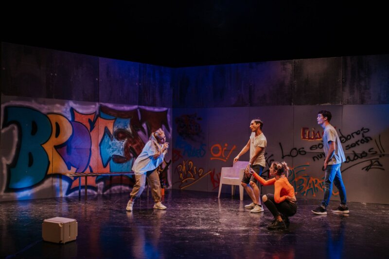 'Broken Play', una obra de teatro sobre adolescentes y suicidio