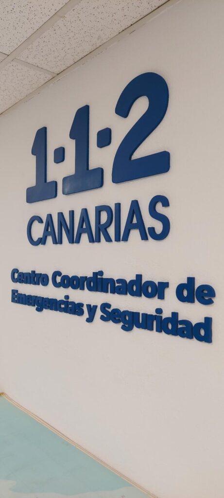 Un motorista resulta herido al chocar contra un vehículo en Gran Canaria