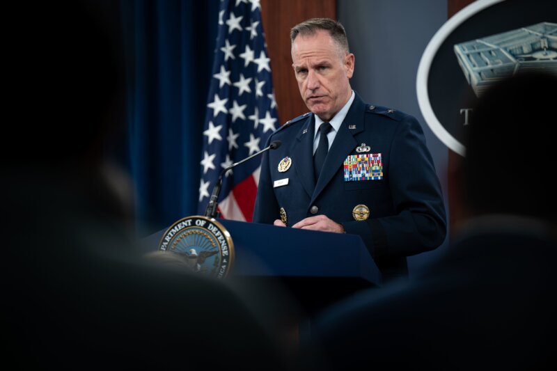 El Pentágono rastrea un presunto globo espía chino sobre territorio estadounidense