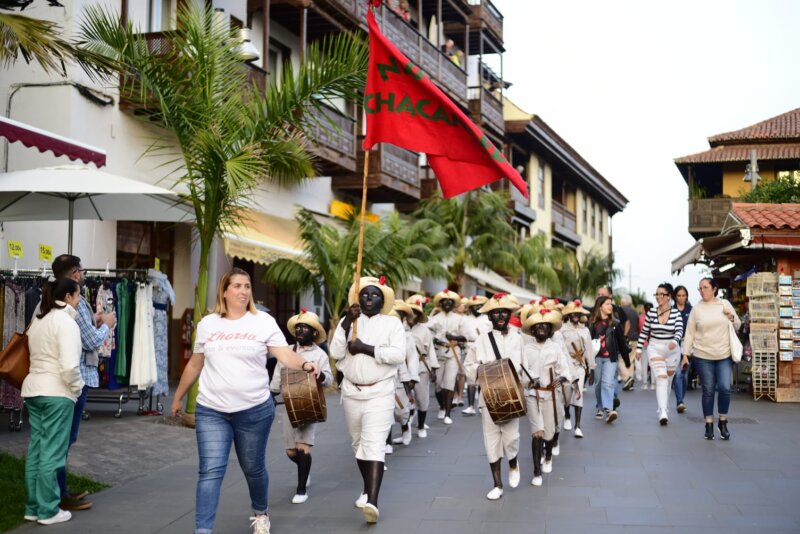 El ‘Mataculebra’ regresa a las calles de Puerto de la Cruz, en Tenerife