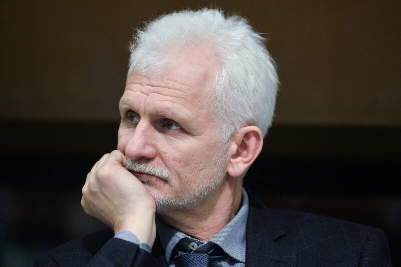 Condenado a diez años de prisión el Nobel de la Paz bielorruso Ales Bialiatski