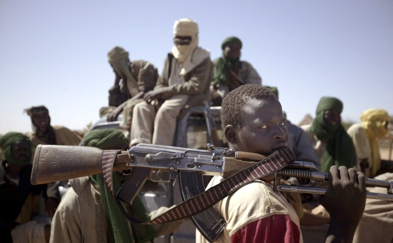 Los enfrentamientos en Sudán dejan ya 97 muertos