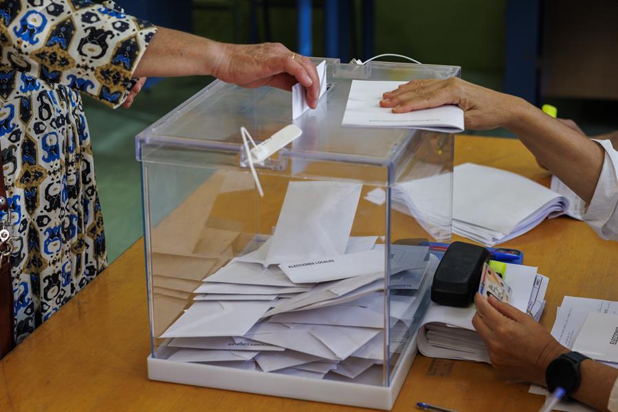 Hasta el 28 de junio los ayuntamientos tienen de plazo para realizar los sorteos de las mesas electorales / Imagen de archivo