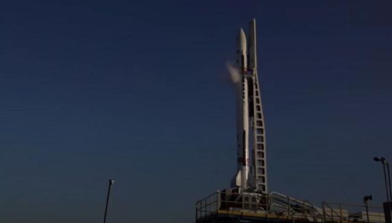Abortan el lanzamiento del cohete Miura 1 desde Huelva por meteorología adversa