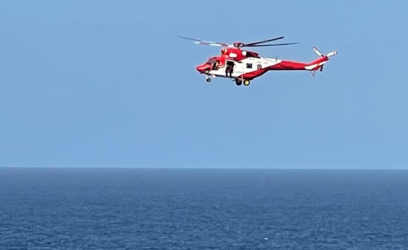 El varón sufrió un traumatismo craneoencefálico de carácter grave y se le evacuó en helicóptero de rescate del GES