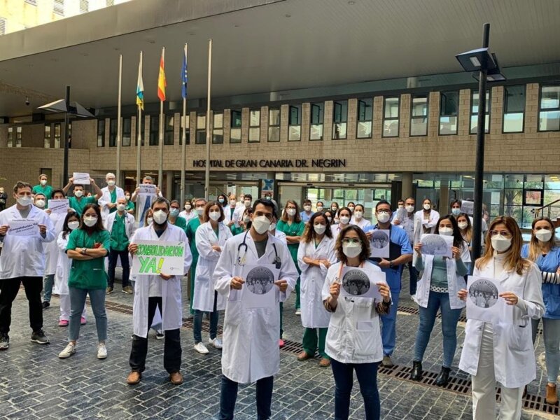 Mantienen la huelga indefinida de médicos en Canarias