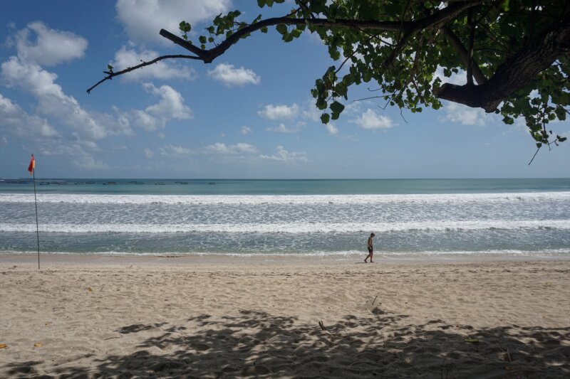 Muere ahogado un turista español en una playa de Bali, Indonesia