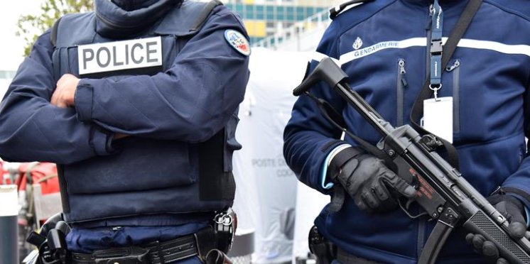 Policía Francia