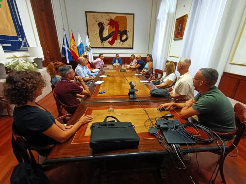 El Ayuntamiento de Santa Cruz de Tenerife distribuye sus áreas