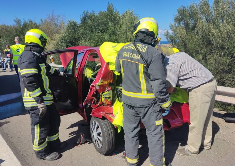 Dos personas heridas en un accidente en El Carrizal, Gran Canaria