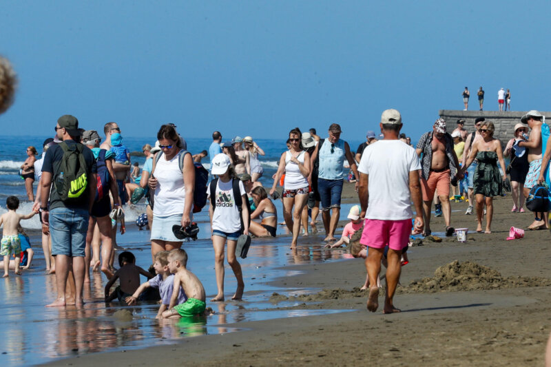 La llegada de turistas internacionales a Canarias aumenta un 12,65% en diciembre 