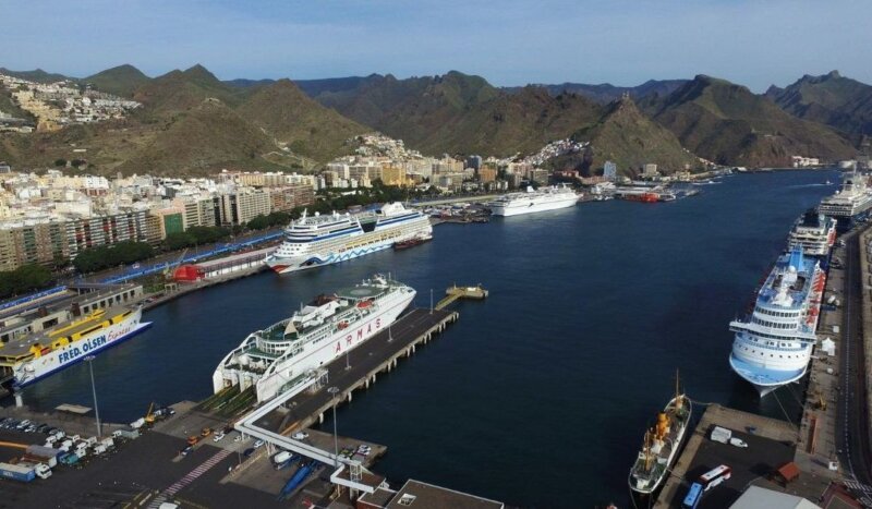 Nueva propuesta para el proyecto del Muelle de Enlace en Tenerife