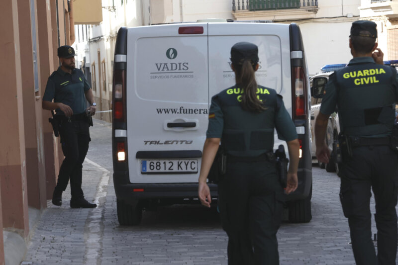 Un hombre asesina presuntamente a su pareja y se quita la vida en Valencia