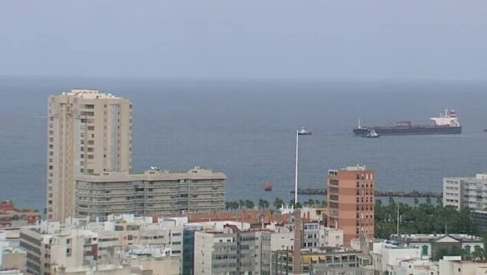 Las controladoras del tráfico marítimo en el Puerto de La Luz esperan una resolución sobre su futuro.