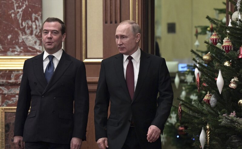 La Casa Blanca califica de "imprudente" al expresidente ruso Medvedev por sus amenazas nucleares