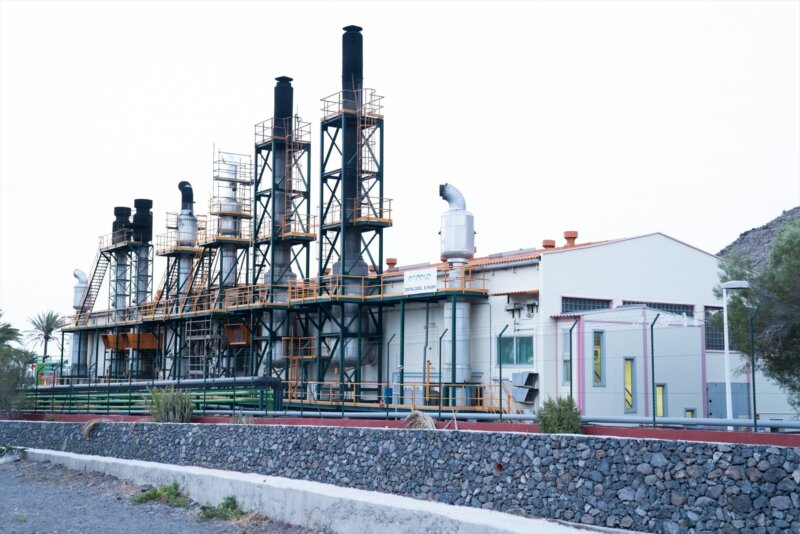 Canarias inicia una inspección de las centrales eléctricas