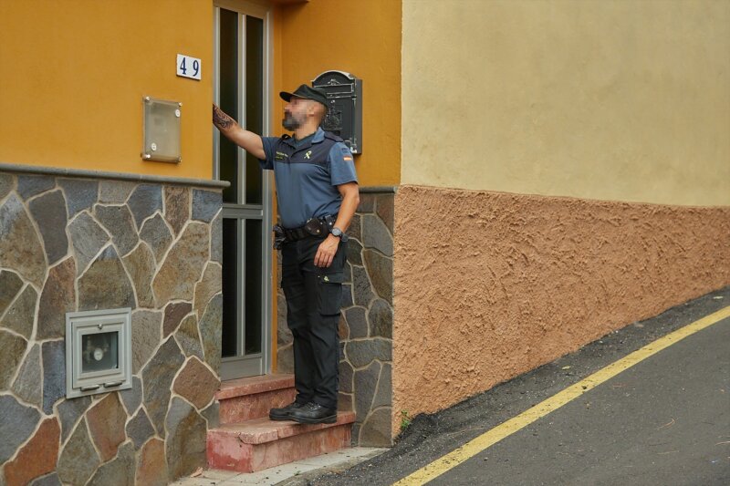 El avance del incendio de Tenerife ha obligado a desalojar a 26.000 personas