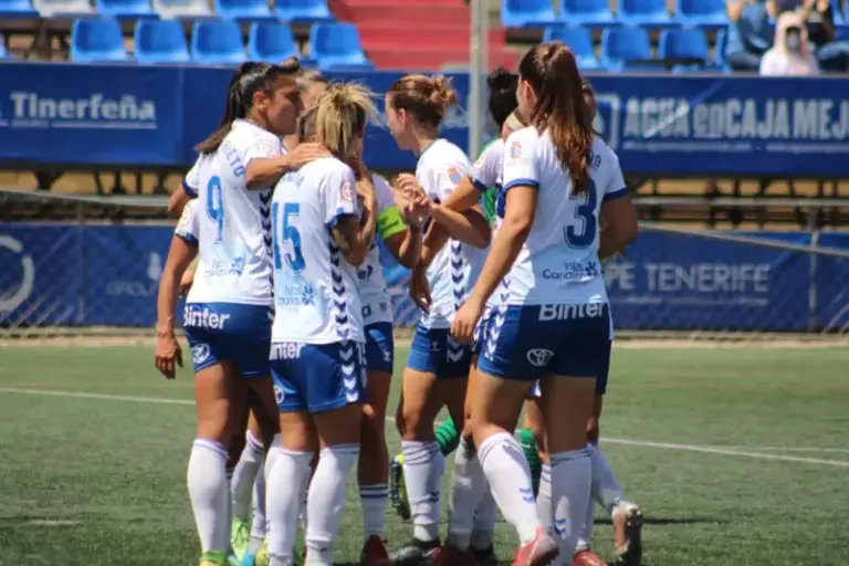 Victoria de la UDG Tenerife frente al Athletic Club de Bilbao