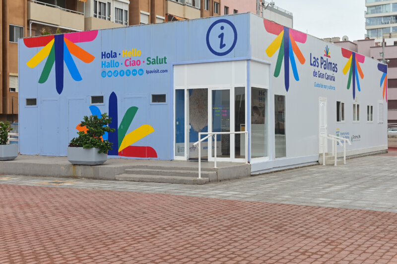 Las Palmas de Gran Canaria abre dos nuevas oficinas de información turística en Las Canteras