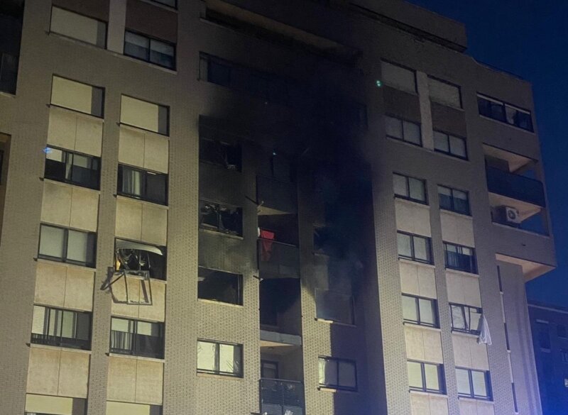 Así ha quedado el edificio tras la explosión registrada a primera hora en una vivienda de Valladolid