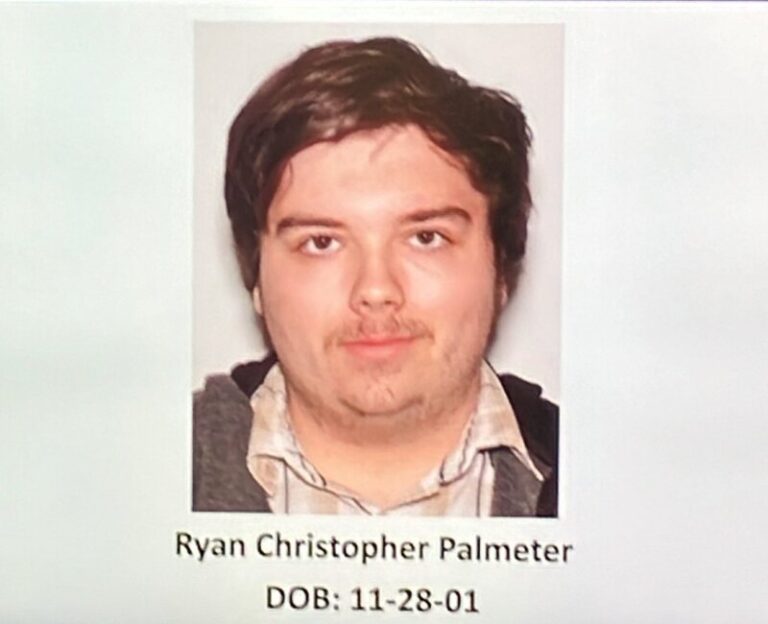 La Policía identifica al asesino racista de Florida como un joven de 21 años