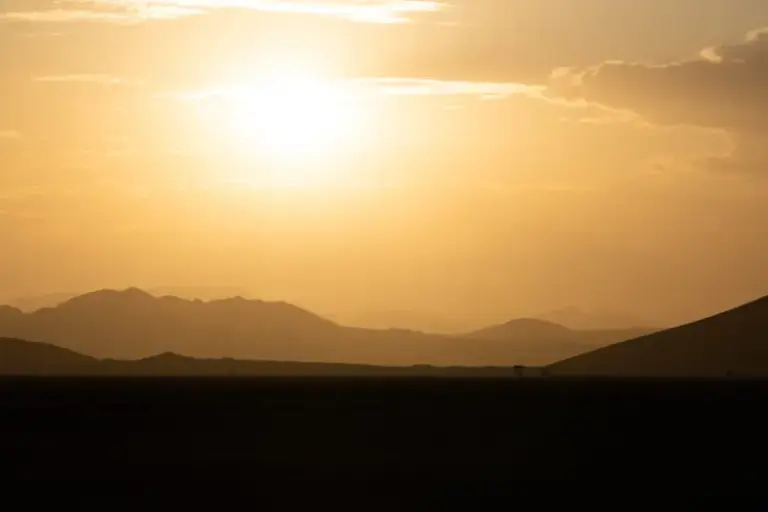 Sanidad actualiza los avisos por altas temperaturas
