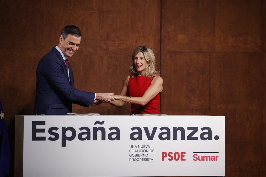 PSOE y Sumar cierran un acuerdo para un gobierno de coalición