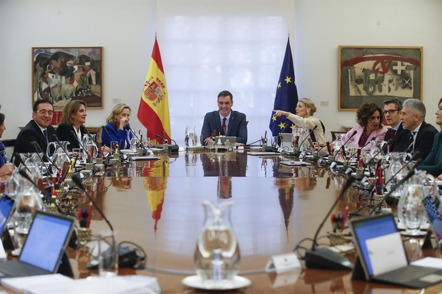 Primera reunión del nuevo Consejo de Ministros. Imagen EFE