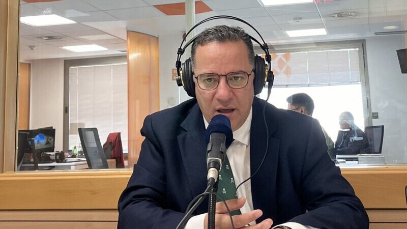 Poli Suárez, secretario general del PP de Canarias, en Canarias Radio