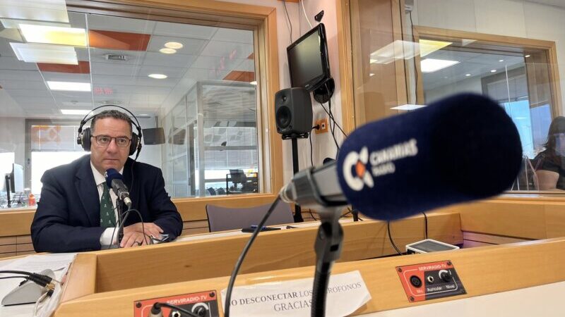 Poli Suárez en Canarias Radio