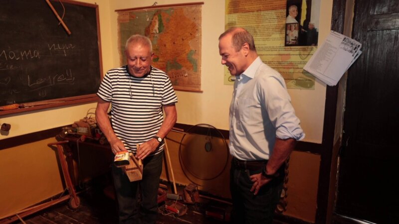 Augusto Hidalgo ha visitado el proyecto Comunitario La Aldea, el cual realiza labores culturales y divulgativas