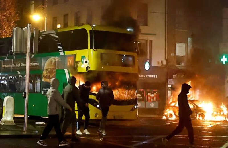 Disturbios en Dublín. Imagen Reuters