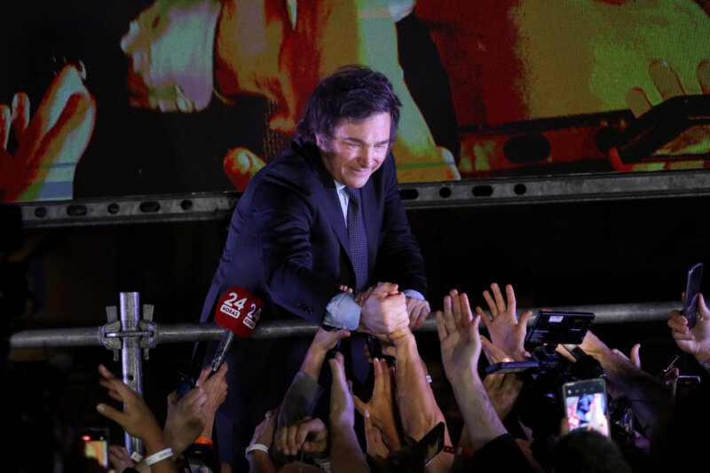 El presidente electo Javier Milei tras conocerse los resultados de las elecciones en Argentina/  REUTERS/Cristina Sille