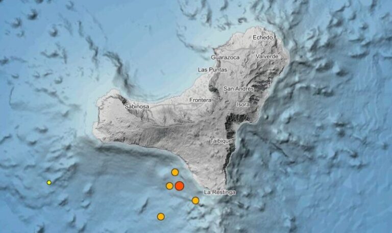 Tres terremotos este lunes en El Hierro, uno de ellos de magnitud 3,1