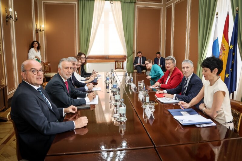 Reunión de alto nivel para abordar la crisis migratoria en Canarias. Imagen Ministerio del Interior