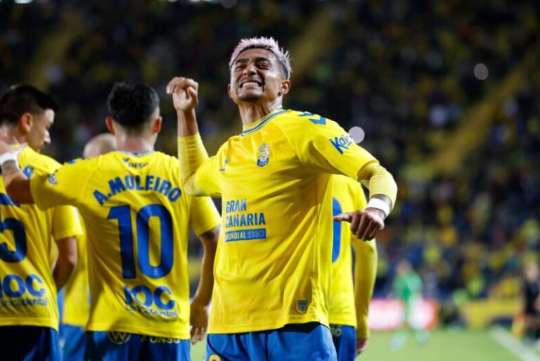 2-0. Las Palmas corta la racha del Getafe y sueña con Europa