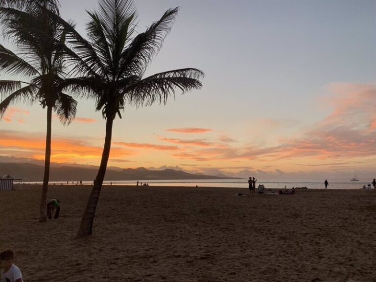 La semana comienza con temperaturas frescas y una ligera calima que regresará este jueves