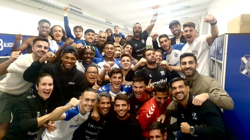 Imagen del CD Tenerife tras la victoria del último encuentro disputado en competición liguera 