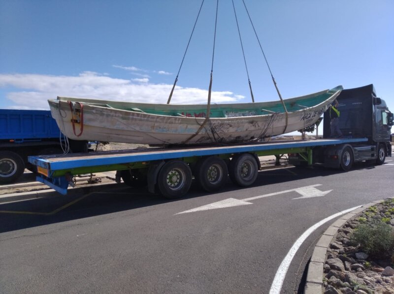 El Gobierno de España declarará en enero la emergencia por acumulación de pateras en puertos de Canarias para gestionarlos