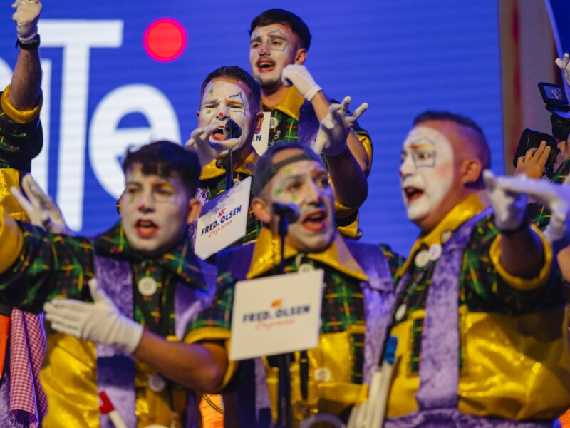 Bambones gana el concurso de murgas del Carnaval de Santa Cruz de Tenerife