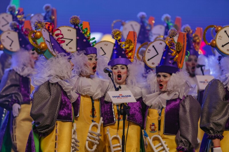 Murga Guachinquietas carnaval de Santa Cruz de Tenerife 2024 en la tercera fase