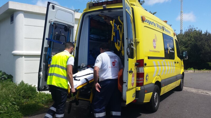 Los hechos ocurrieron pasadas las 13.00 horas cuando el Centro Coordinador de Emergencias y Seguridad (CECOES) 1-1-2 del Gobierno de Canarias recibía una alerta