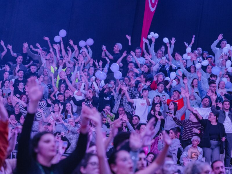 Afición murguera en el concurso del carnaval de Santa Cruz de Tenerife 2024. Las entradas para ver a las murgas finalistas se agotaron en dos minutos / Carnaval de Tenerife 