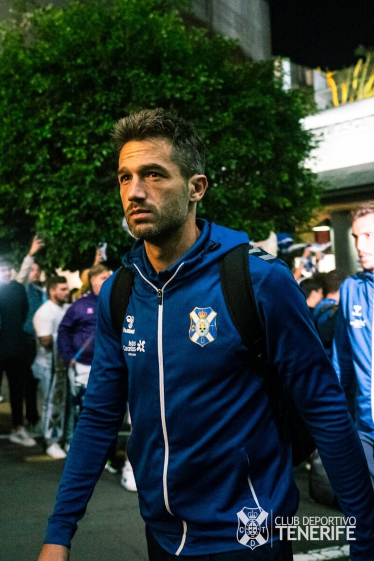 Aitor Sanz entra en la historia del CD Tenerife